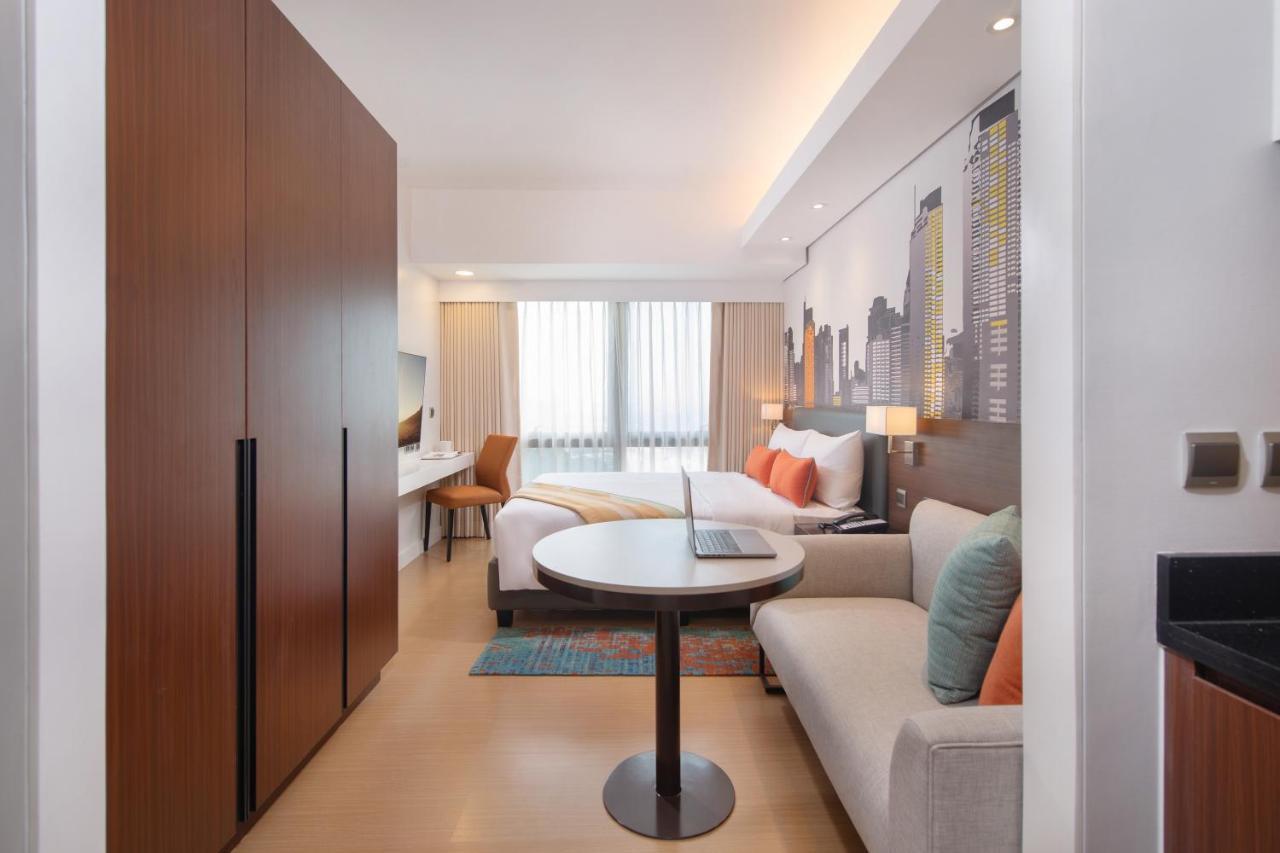 Citadines Benavidez Makati 호텔 마카티 외부 사진